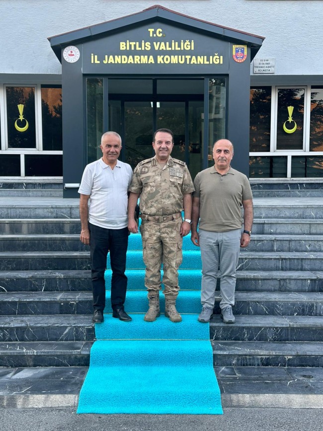 Manisa Bitlisliler Derneği'nden Tuğgeneral Zafer Tombul'a Ziyaret