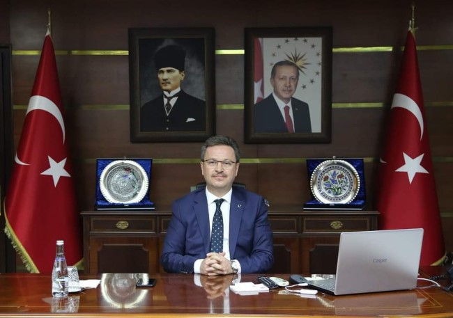 16 İlin Valisi Değişti! Vahdettin Özkan, Yeni Manisa Valisi Olarak Atandı.