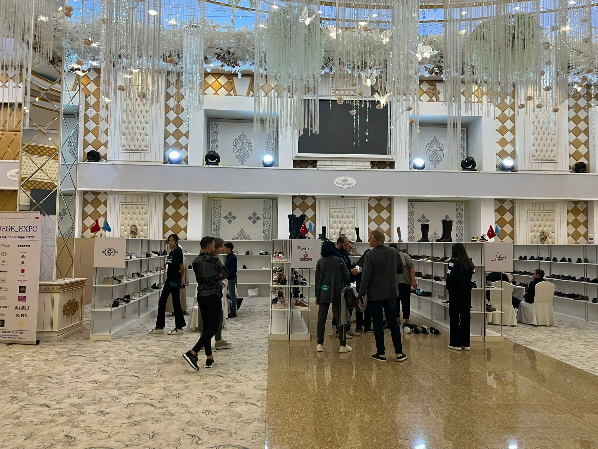 Türk deri sektörü Kazakistan pazarında büyüyor