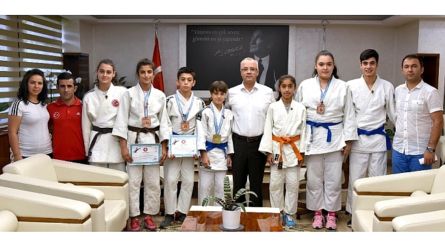 Başkan Kayda, judocuları ödüllendirdi