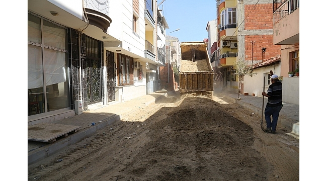 Turgutlu'da Yeni Mahalle yeni yollarına kavuşuyor