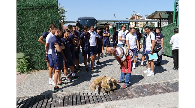 Manisa BBSK yeni sezonu kurban keserek karşıladı
