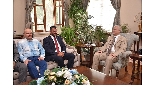 Manisa'da "Bağımsız Gençler Mektebi" projesi