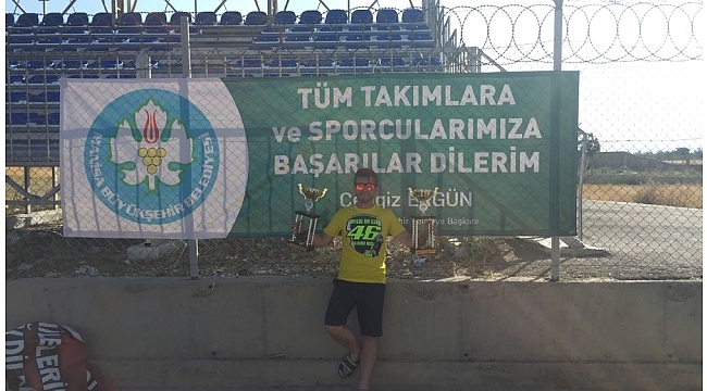 Manisalı motorcular rekorlara imza attı