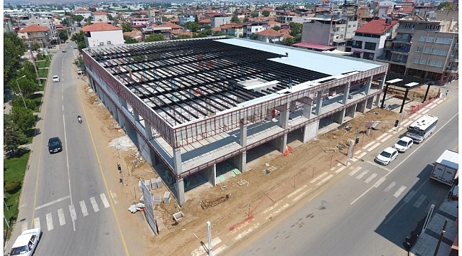 Sarıgöl'de otopark ve pazar yeri çalışmaları devam ediyor