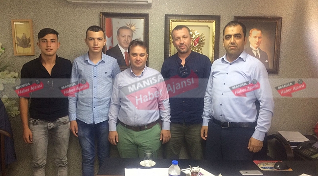Şehit Ömer Halisdemir'e Rap Klip Yaptı