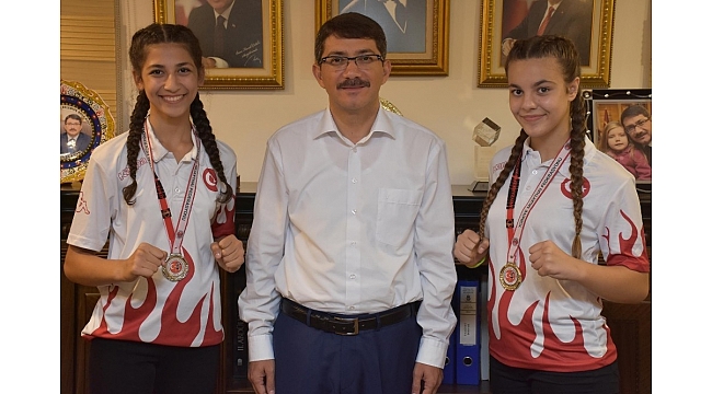 Şehzadeler Uluslararası arenada başarıya doymuyor