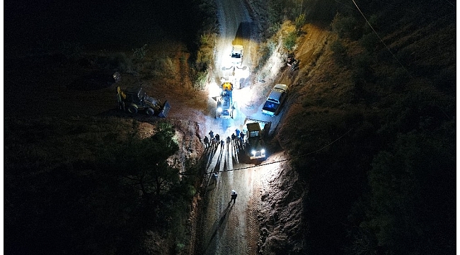 Alaşehir'deki çalışmalar gece gündüz devam ediyor