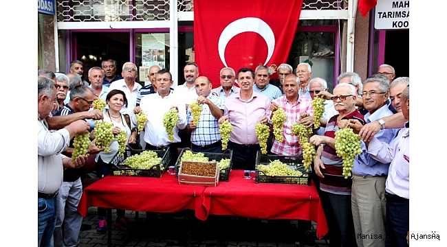 CHP'li Özel, Sarıgöllü üreticileri 'Üzüm Mitingi'ne davet etti