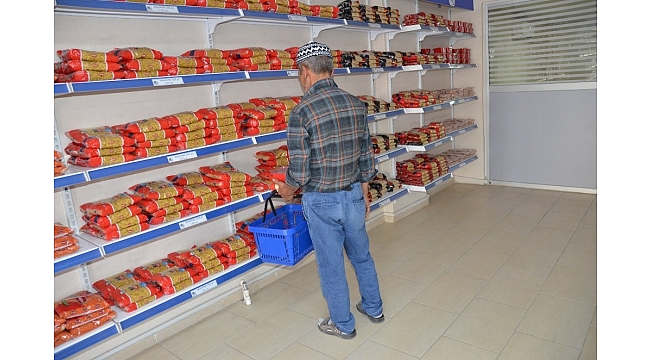 Gıda Bankası ihtiyaç sahiplerinin yüzünü güldürüyor