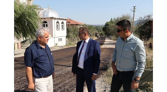 Gördes'te asfalt çalışmaları devam ediyor