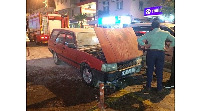 Otomobil seyir halindeyken alev aldı