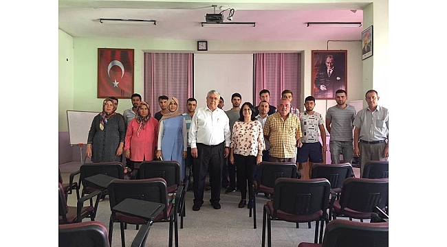 Salihli TSO Selendi'de girişimcilik kursu açtı