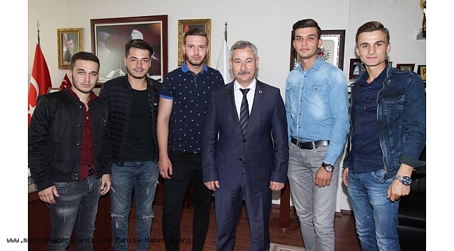 Asker adayları Başkan Yaralı'dan hellalik aldı