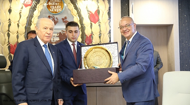 Bahçeli, Manisa'da