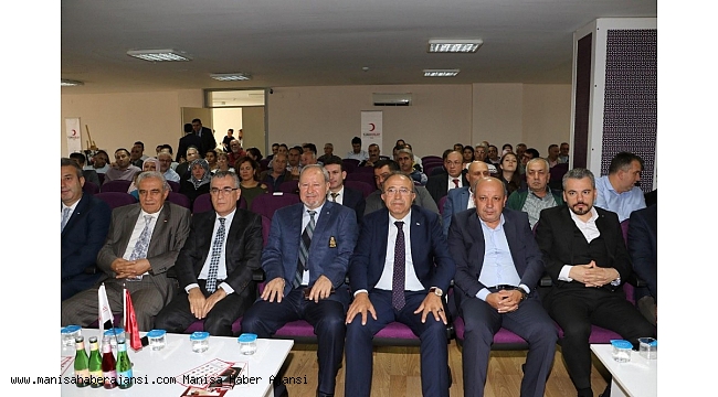 Kan bağışçıları ödüllendirildi