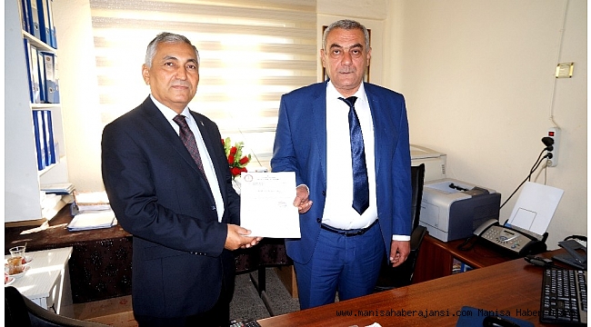 AK Partili Büyükdinç mazbatasını aldı