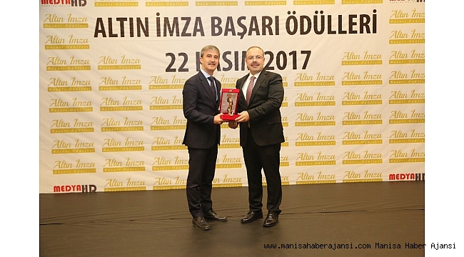 Başkan Şirin'e 'Altın İmza Başarı Ödülü'