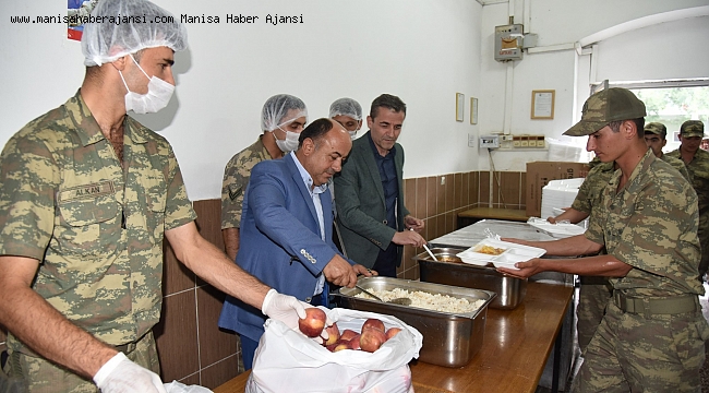 Manisa'da askerlerin zehirlenmesi olayında 2 kişi serbest bırakıldı
