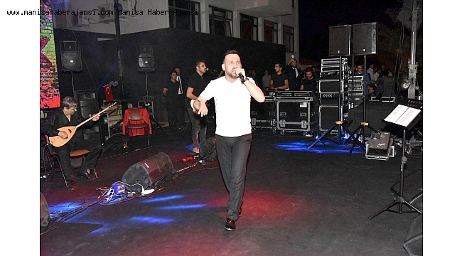 Önce konser, sonra açılış