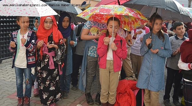 Ortaokul öğrencileri yağmur duası yaptı