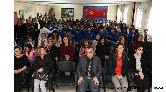 Zihinsel engelli öğrencilerin el emeği değer kazandı