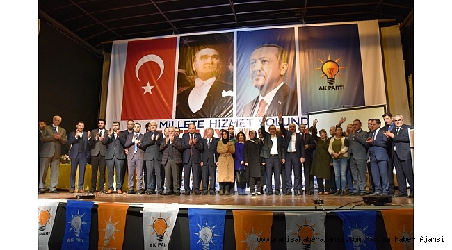 Akhisar AK Parti'de yeni başkanı İbrahim Sayın oldu