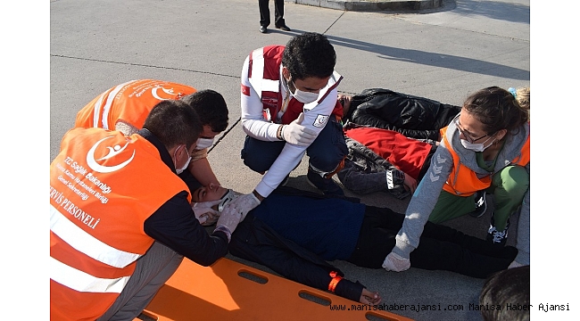 Alaşehir'de gerçeği aratmayan tatbikat