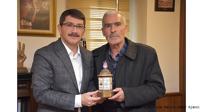 Başkan Çelik, Şehit Fethi Sekin'in ailesini ağırladı