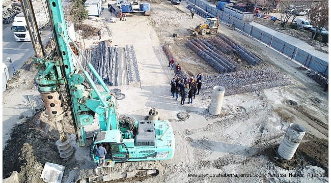 Başkan Kayda, köprülü kavşak inşaatını inceledi