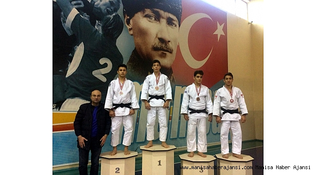 Büyükşehirli judocular turnuvaya damga vurdu