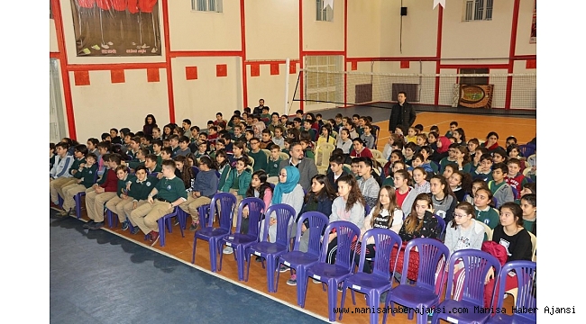 Minik semazenlerden büyük gösteri