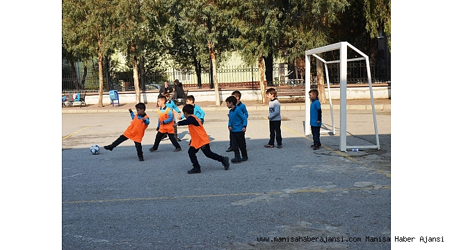 Organize Sanayi İlkokulu'nda sınıflar yarışıyor