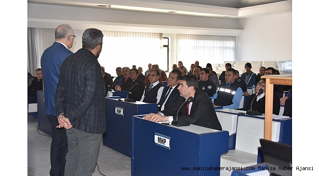 Salihli'de belediye personeline uyuşturucu eğitimi