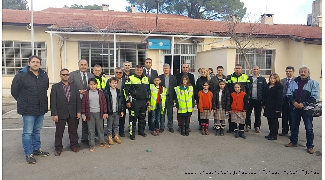 Salihli'de öğrenciler ceza kesecek