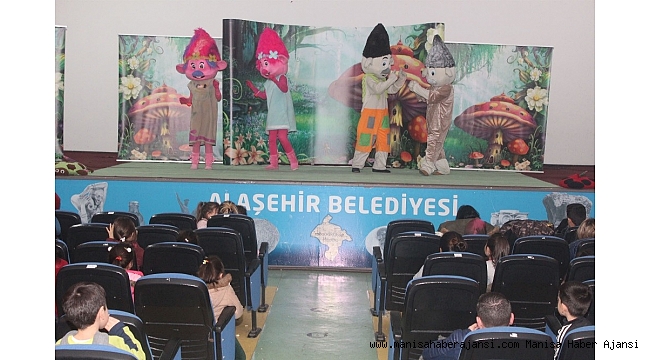 Troller Alaşehir'de mutluluk dağıttı