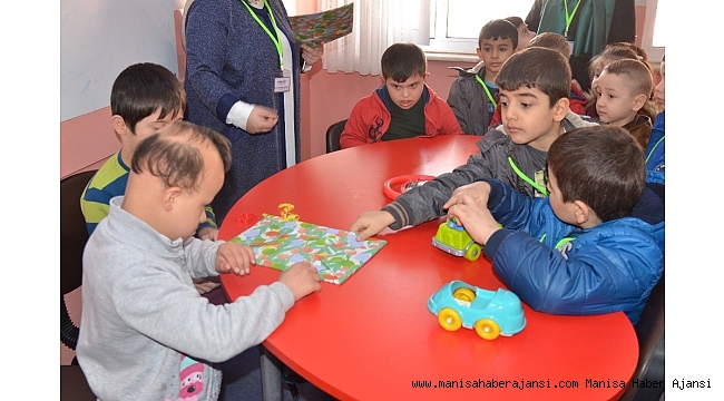 Yunusemreli minikler özel öğrencilerle buluştu