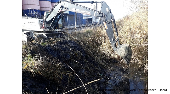 Çökelek Mahallesi&#039;nde dere temizliği tamamlandı