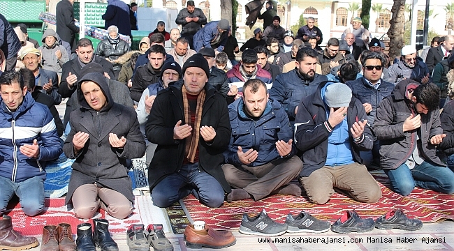Dualar Afrin kahramanlarına