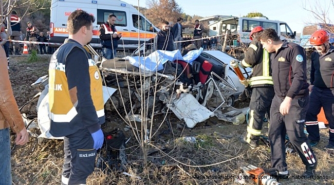 Manisa'da katliam gibi kaza: 3 ölü, 2 ağır yaralı