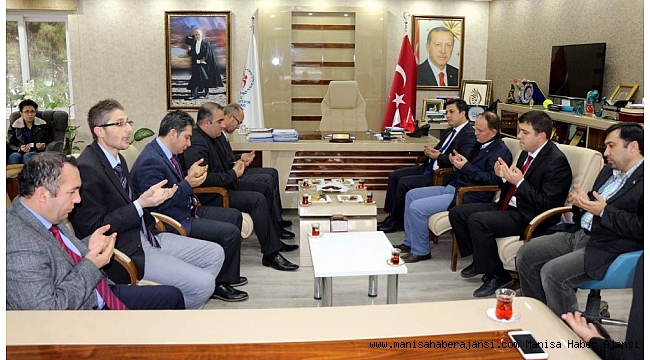 Şehit babasından İl Müdürü Öztürk&#039;e ziyaret