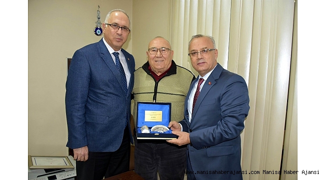 Başkan Kayda'dan 32 yıllık başkana hizmet teşekkürü