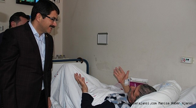 Hastalara 'Bir Nefes Sıhhat' ile moral oldular