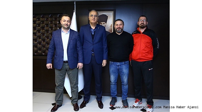Salihli Belediyespor'dan TVF Başkanı Üstündağ'a ziyaret