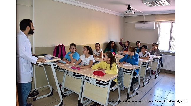 Şehzadeler Belediyesinden ücretsiz İngilizce kursu