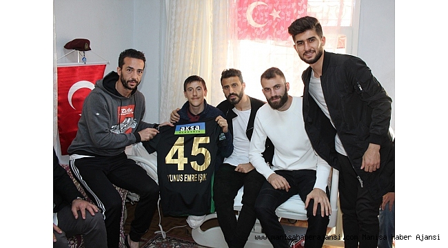 Akhisarspor'dan Afrin gazisine ziyaret