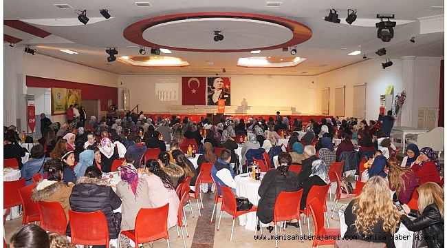 Kadınlar günlerini kutladı