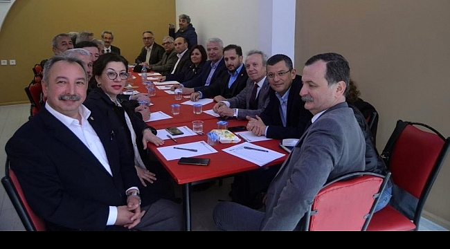 Manisa CHP seçim çalışmalarını Selendi'den başlattı