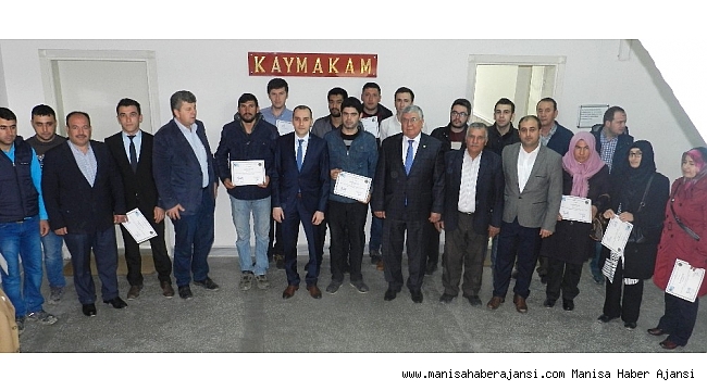 Selendi'de 22 kişi girişimcilik sertifikasını aldı