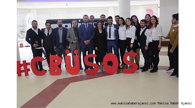 Aloğlu'ndan üniversite öğrencilerine kariyer ve ekonomi dersi